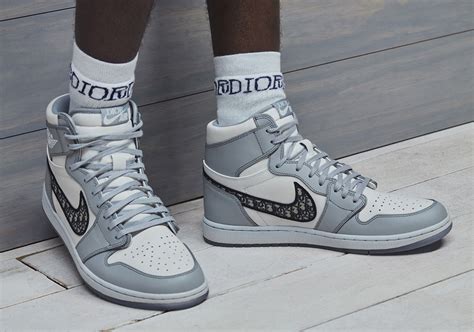 air force 1 damen dior|Dior jordan 1 release date.